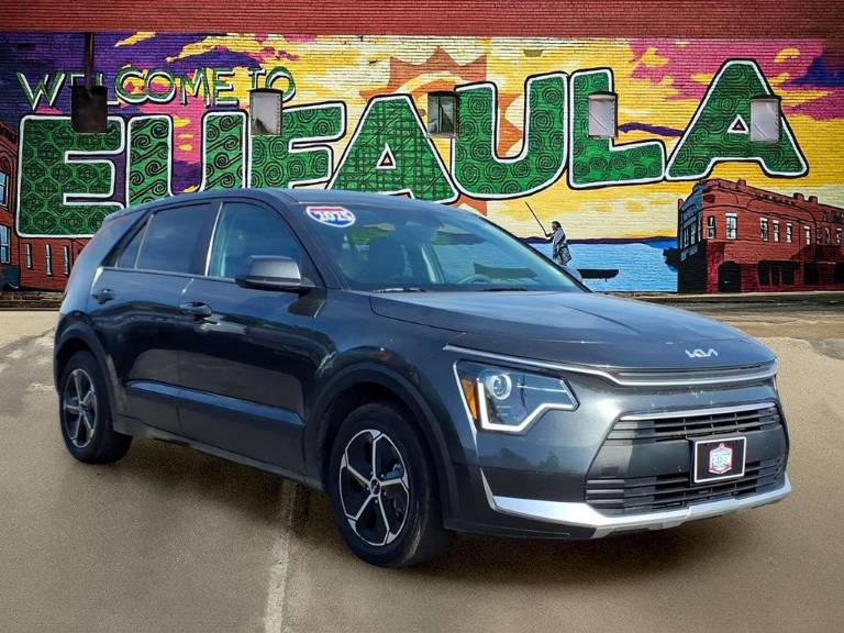 2025 Kia Niro LX