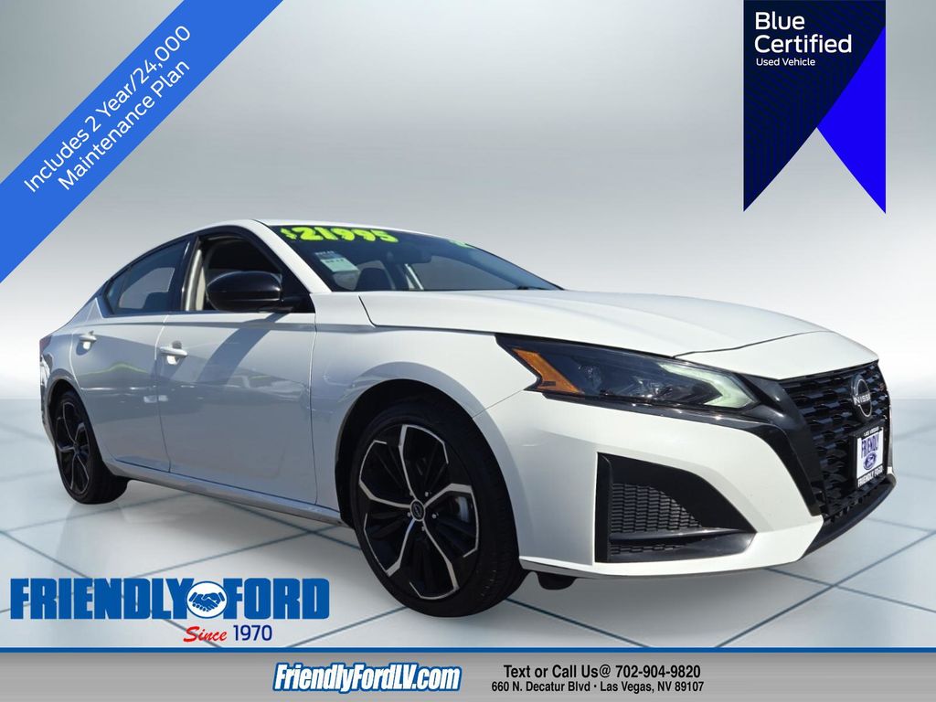 2024 Nissan Altima 2.5 SR