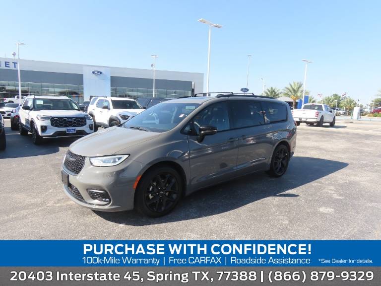 2025 Chrysler Pacifica Limited FWD