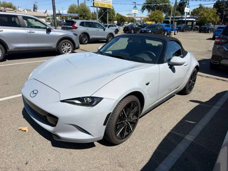 2025 Mazda MX-5 Miata Grand Touring