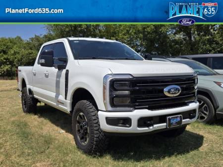 2025 Ford Super Duty F-250 SRW Platinum