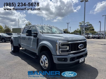 2026 Ford Super Duty F-450 Platinum