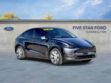 2024 Tesla Model Y Standard Range