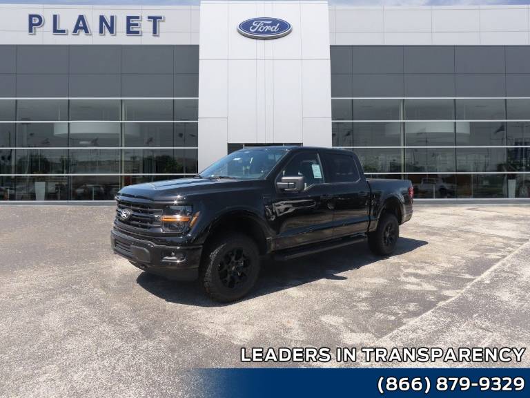 2026 Ford F-150 XLT 4WD SuperCrew 5.5' Box (RAD) (FCG)