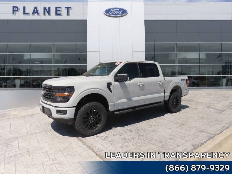 2026 Ford F-150 XLT 4WD SuperCrew 5.5' Box (RAD)