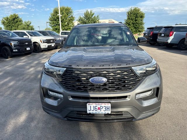 Used 2023 Ford Explorer ST-LINE with VIN 1FMSK8KH3PGA47332 for sale in Kansas City
