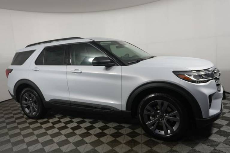 2026 Ford Explorer Active w/100A Pkg