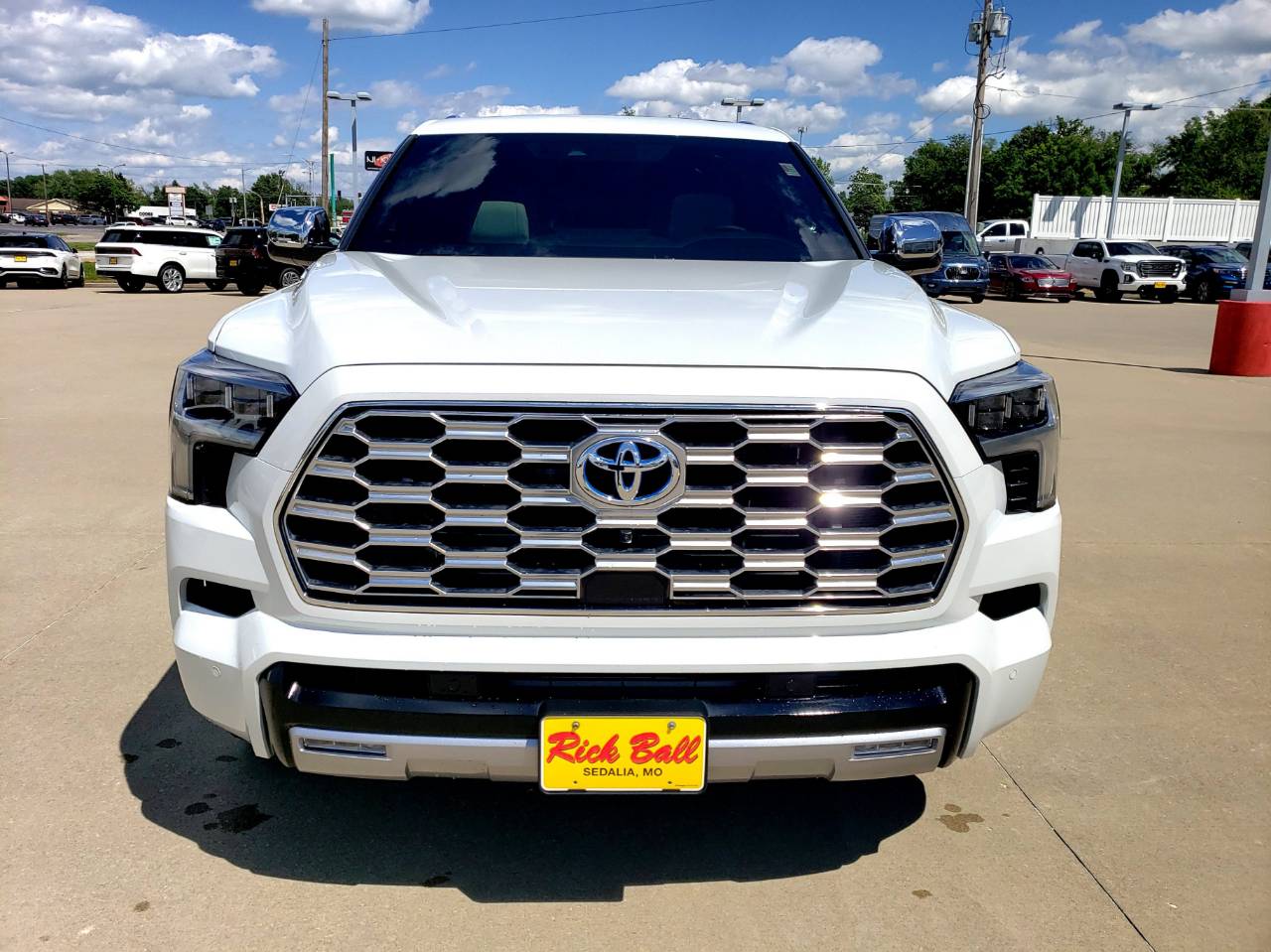 Used 2024 Toyota Sequoia Capstone with VIN 7SVAAABA9RX026409 for sale in Kansas City