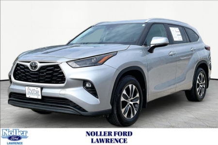 2025 Toyota Highlander XLE