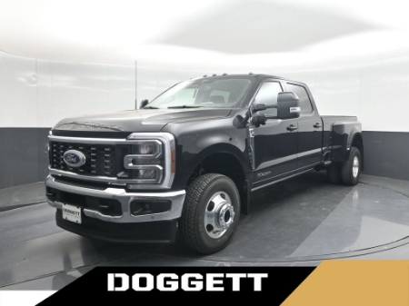 2026 Ford Super Duty F-350 DRW LARIAT