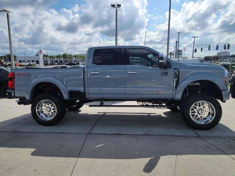 2026 Ford Super Duty F-250 SRW Platinum