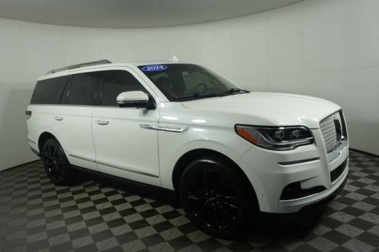 2024 Lincoln Navigator Reserve