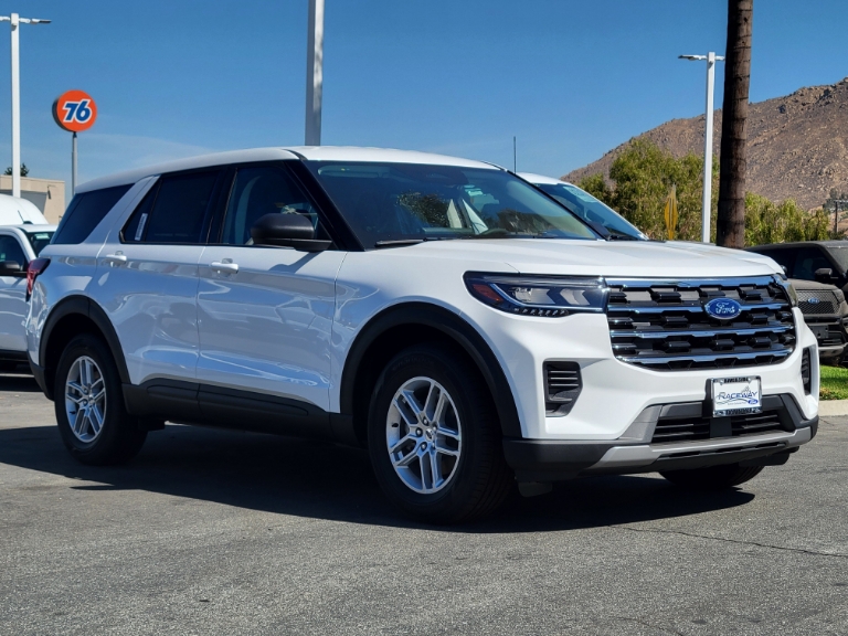 2026 Ford Explorer Active w/100A Pkg
