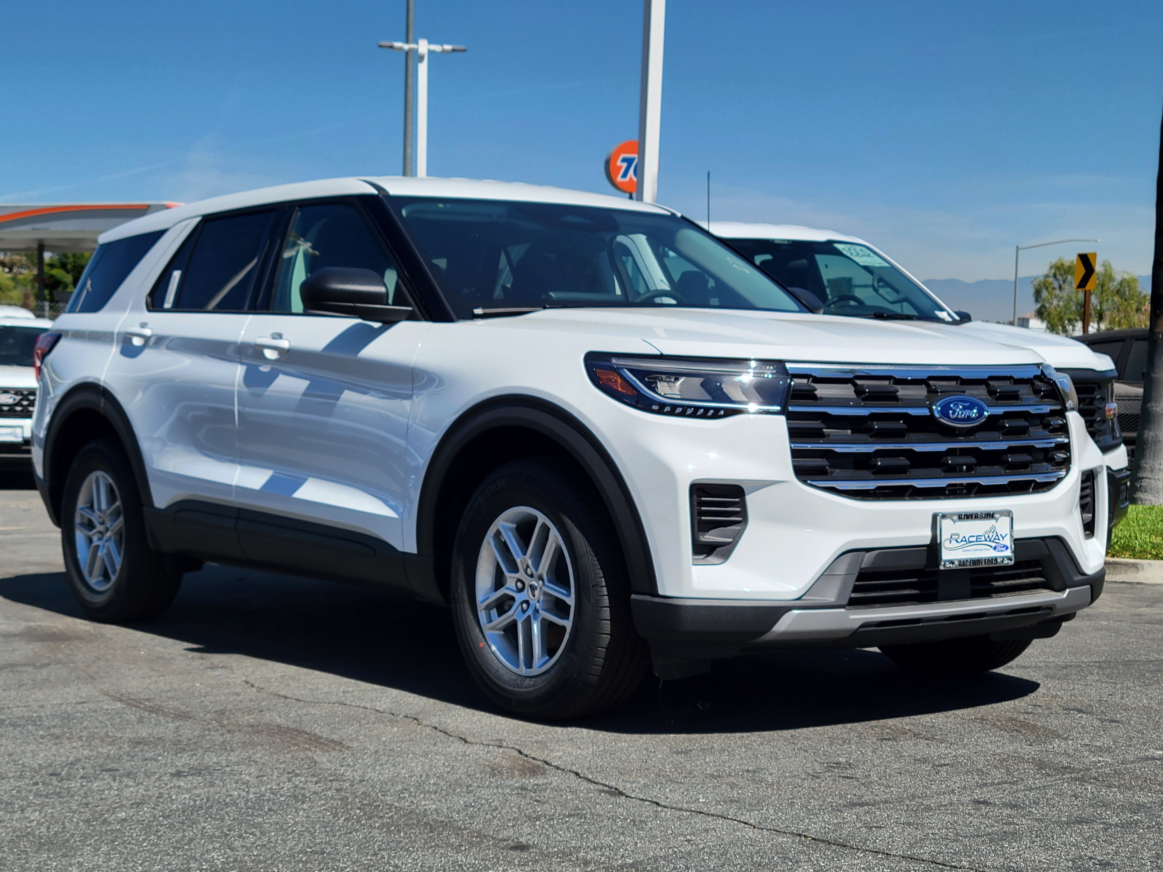 New 2026 Ford Explorer Active w/100A Pkg