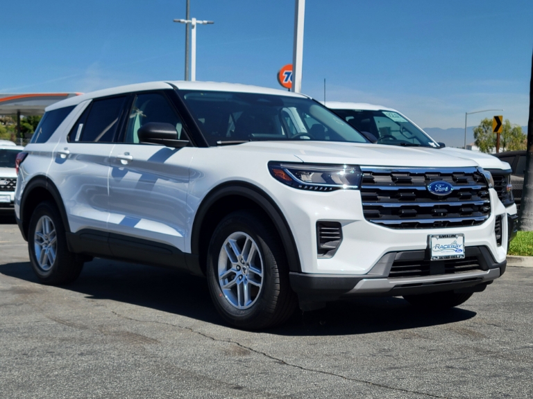 2026 Ford Explorer Active w/100A Pkg