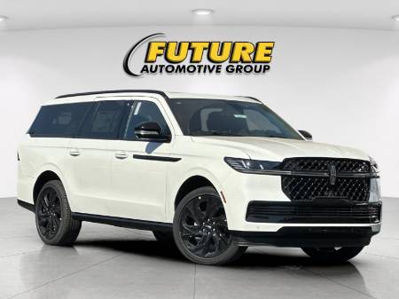 2027 Lincoln Navigator L Reserve