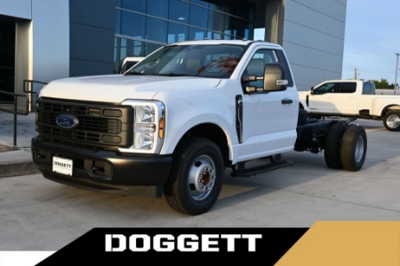 2026 Ford Super Duty F-350 DRW XL