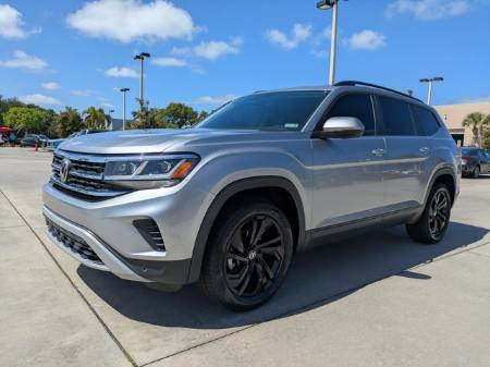 2022 Volkswagen Atlas 2.0T SE w/Technology