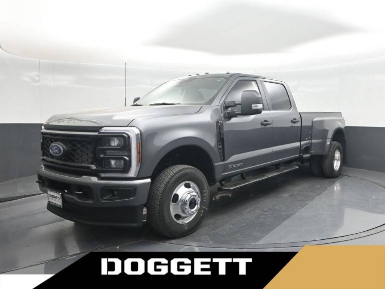 2026 Ford Super Duty F-350 DRW XL
