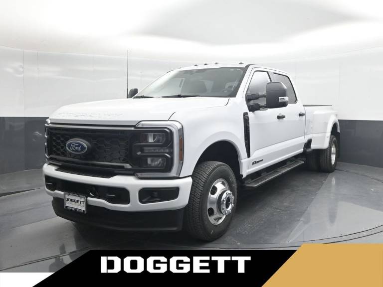 2026 Ford Super Duty F-350 DRW XL