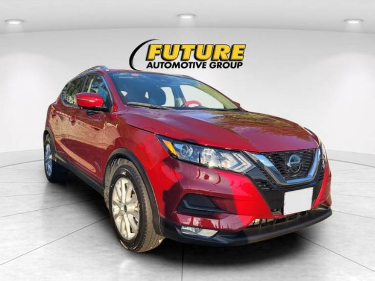 2022 Nissan Rogue Sport SV