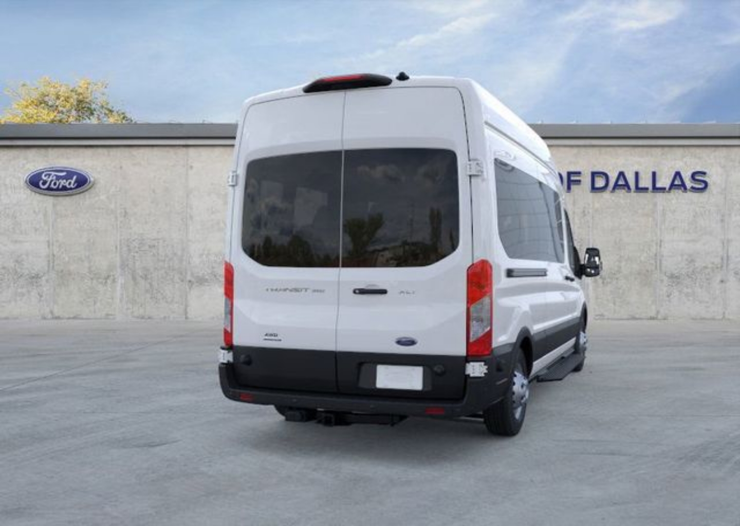 2025 Ford Transit Passenger Van XLT - Photo 8