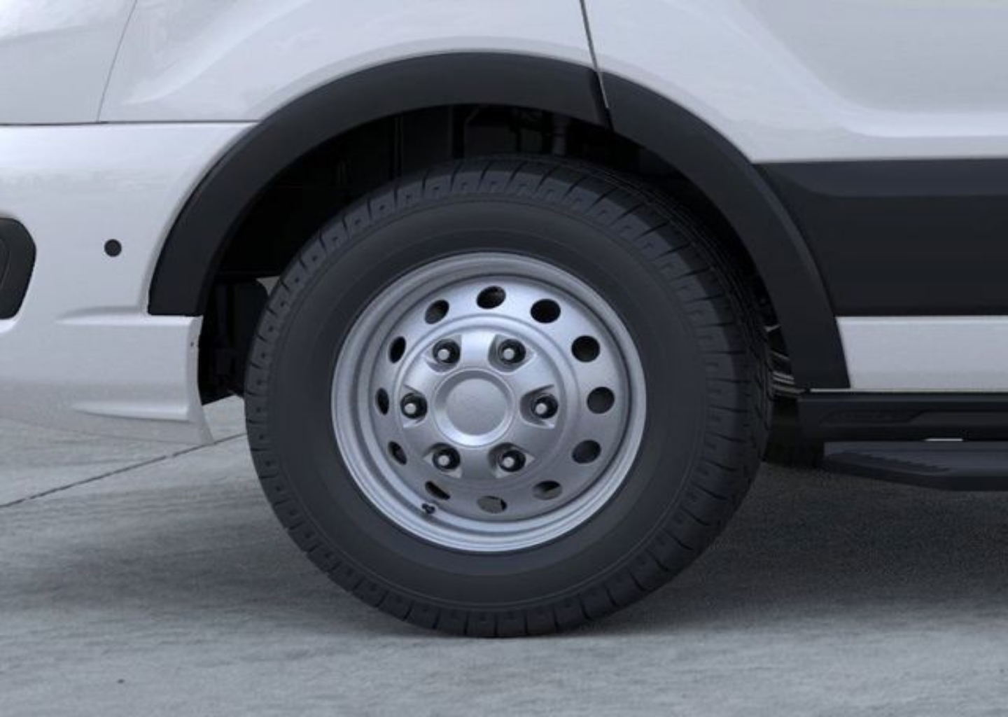 2025 Ford Transit Passenger Van XLT - Photo 19