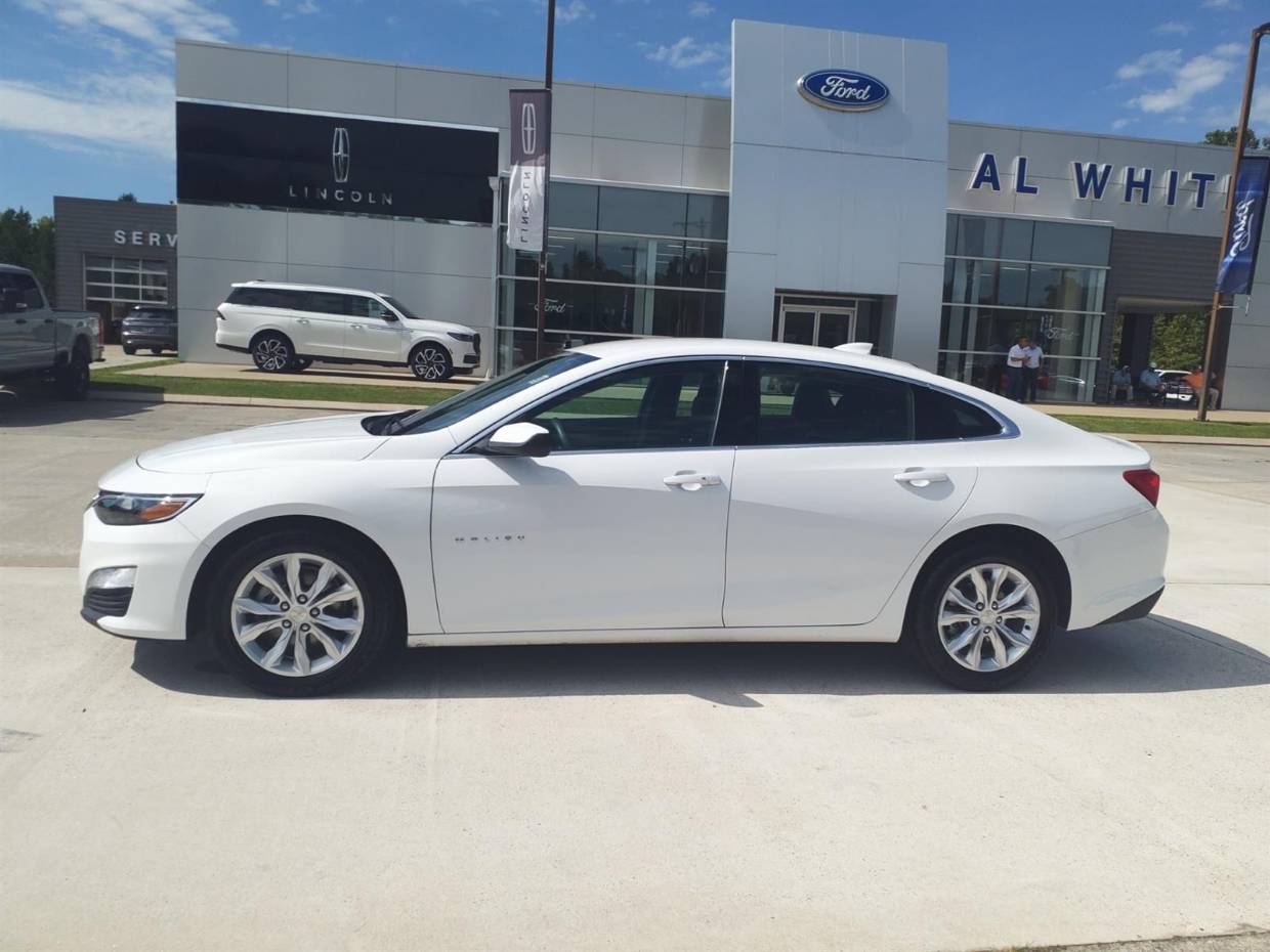 Used 2024 Chevrolet Malibu 1LT with VIN 1G1ZD5STXRF139345 for sale in Manchester, TN