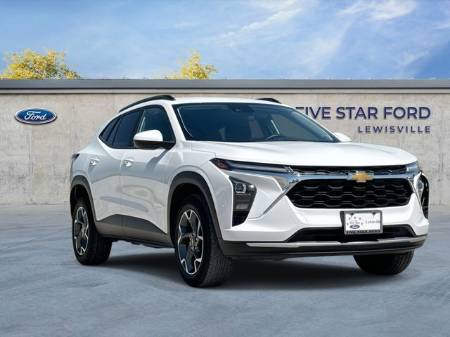 2024 Chevrolet Trax LT