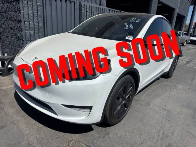 2024 Tesla Model Y Long Range