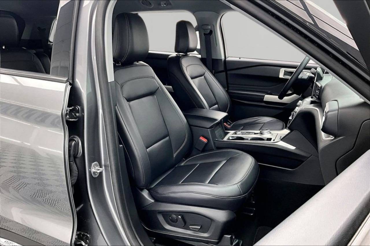 2024 Ford Explorer XLT - Photo 7