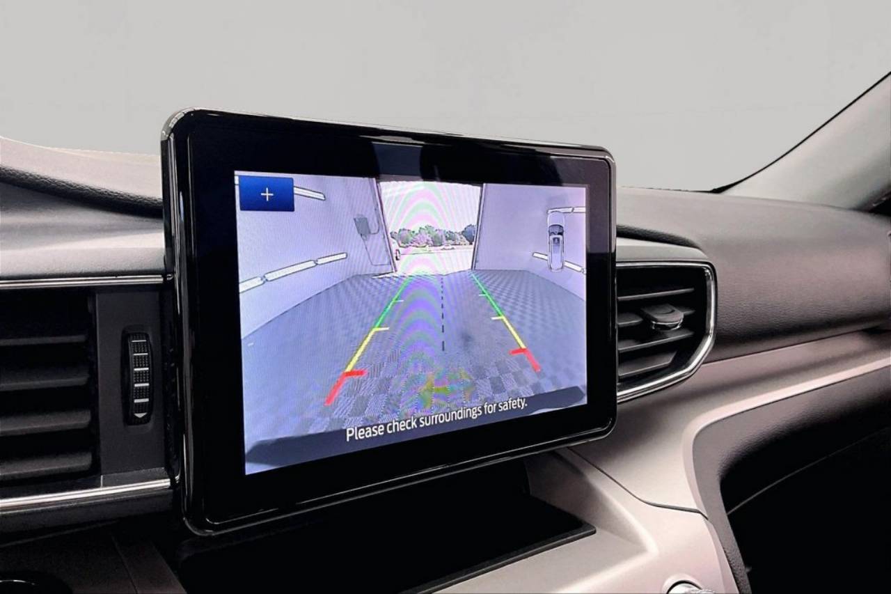2024 Ford Explorer XLT - Photo 21