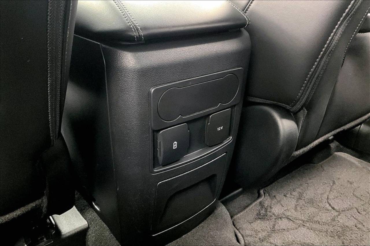 2024 Ford Explorer XLT - Photo 34