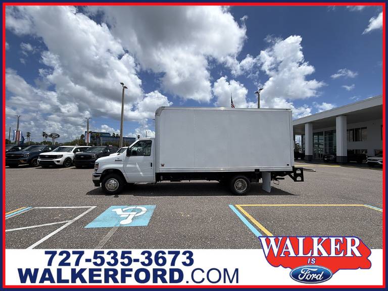 2027 Ford E-Series Cutaway E-450 DRW Knapheide 16' Box/W gate