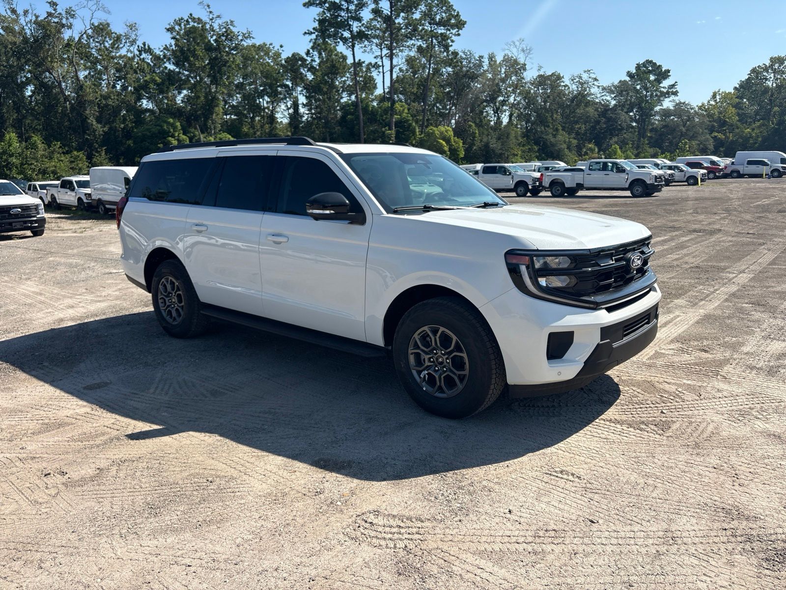2027 Ford Expedition MAX Active