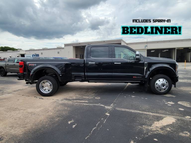 2026 Ford Super Duty F-450 DRW Platinum