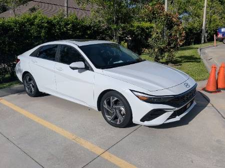 2024 Hyundai Elantra Limited