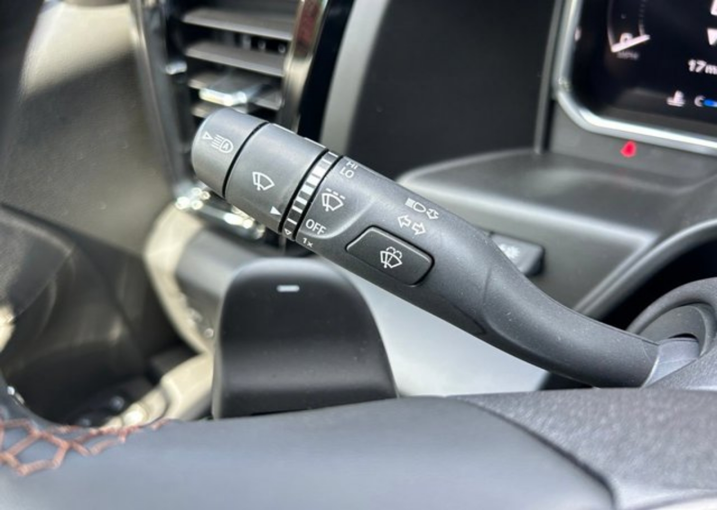 2026 GMC Sierra 1500 AT4 - Photo 73