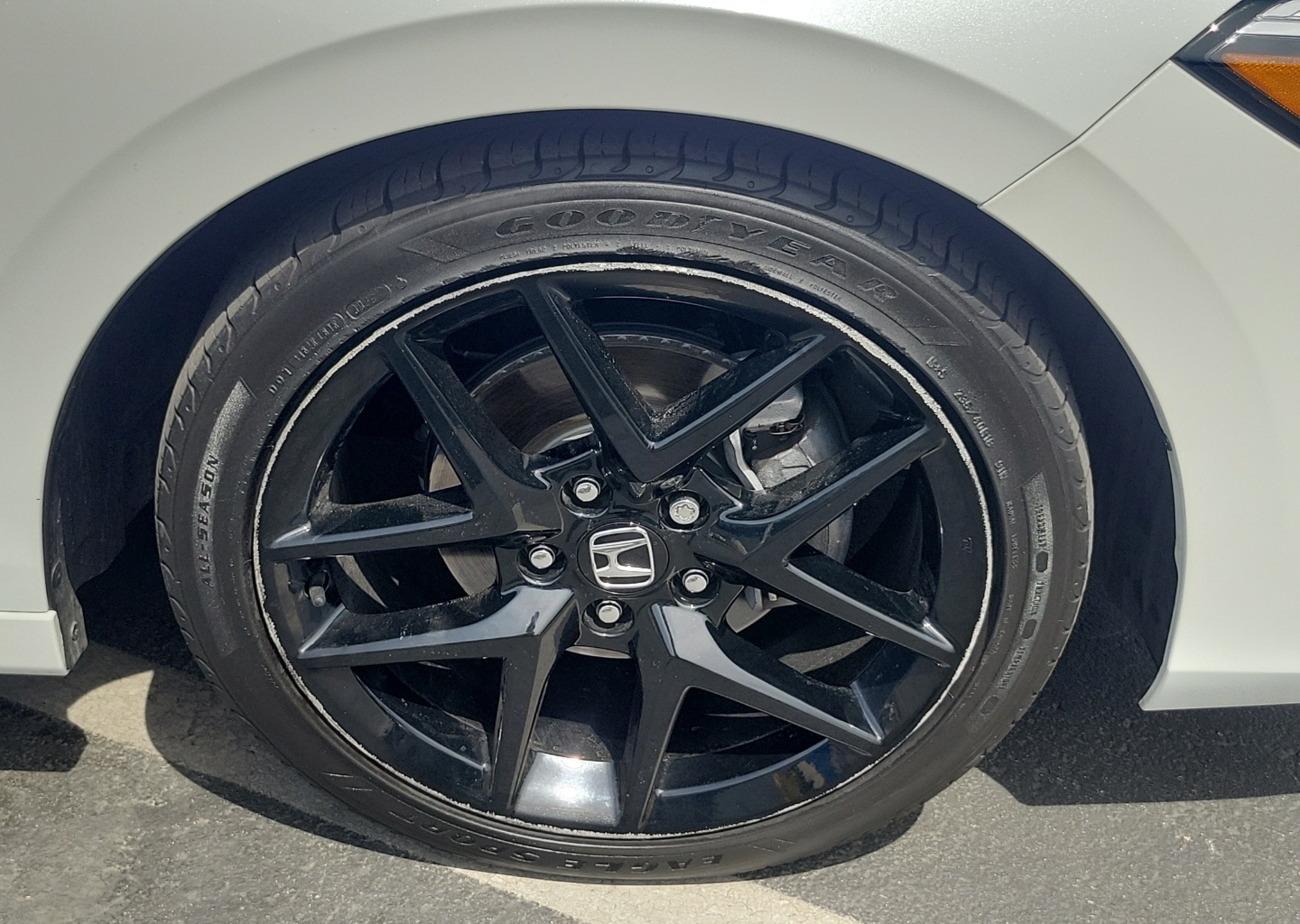 2024 Honda Civic Hatchback Sport - Photo 6