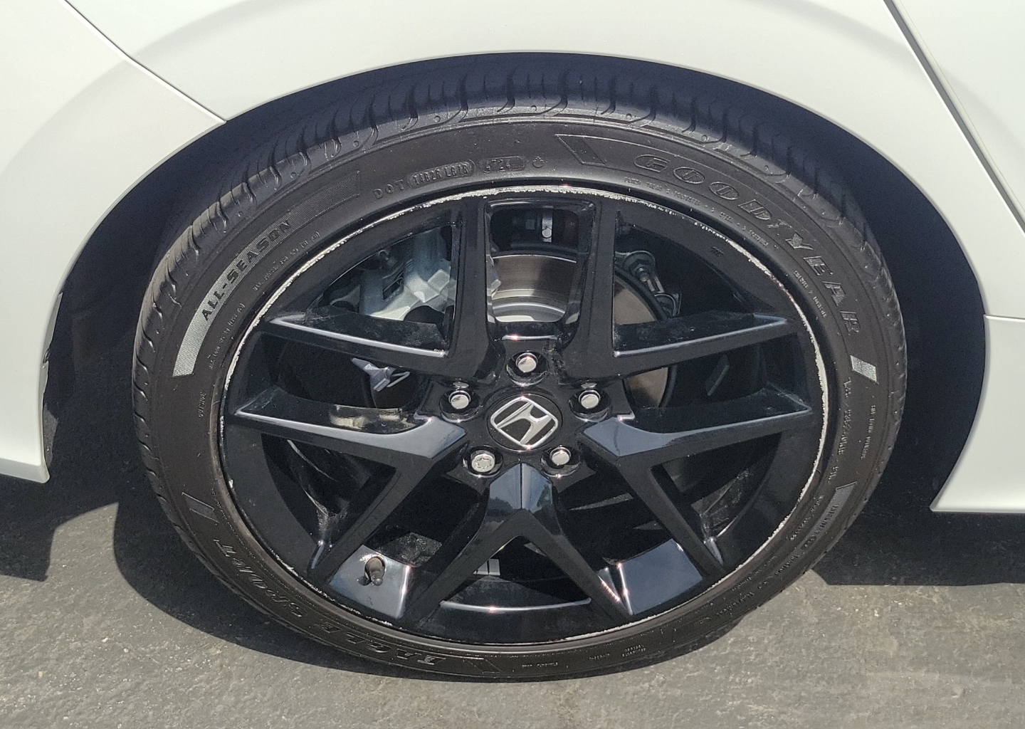 2024 Honda Civic Hatchback Sport - Photo 7
