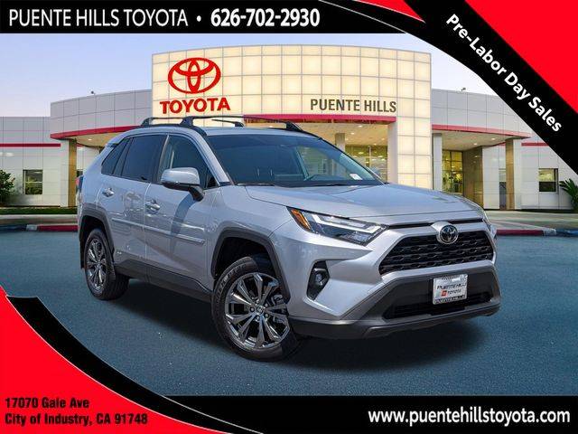 2025 Toyota RAV4 Hybrid XLE Premium