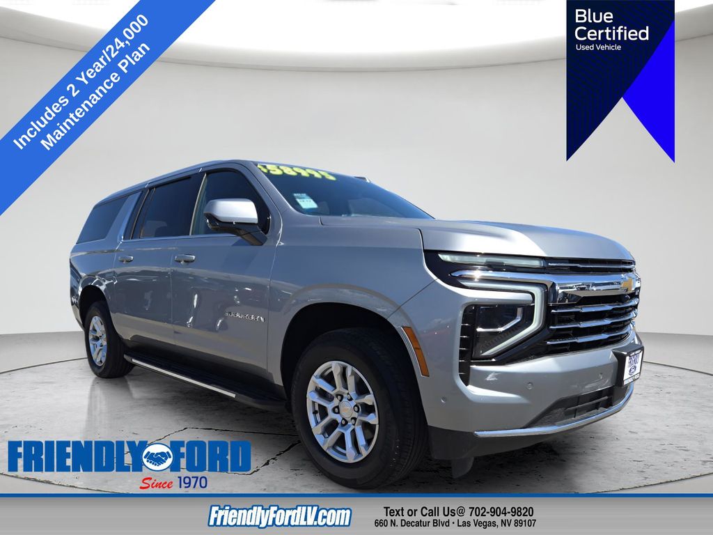 2025 Chevrolet Suburban LT
