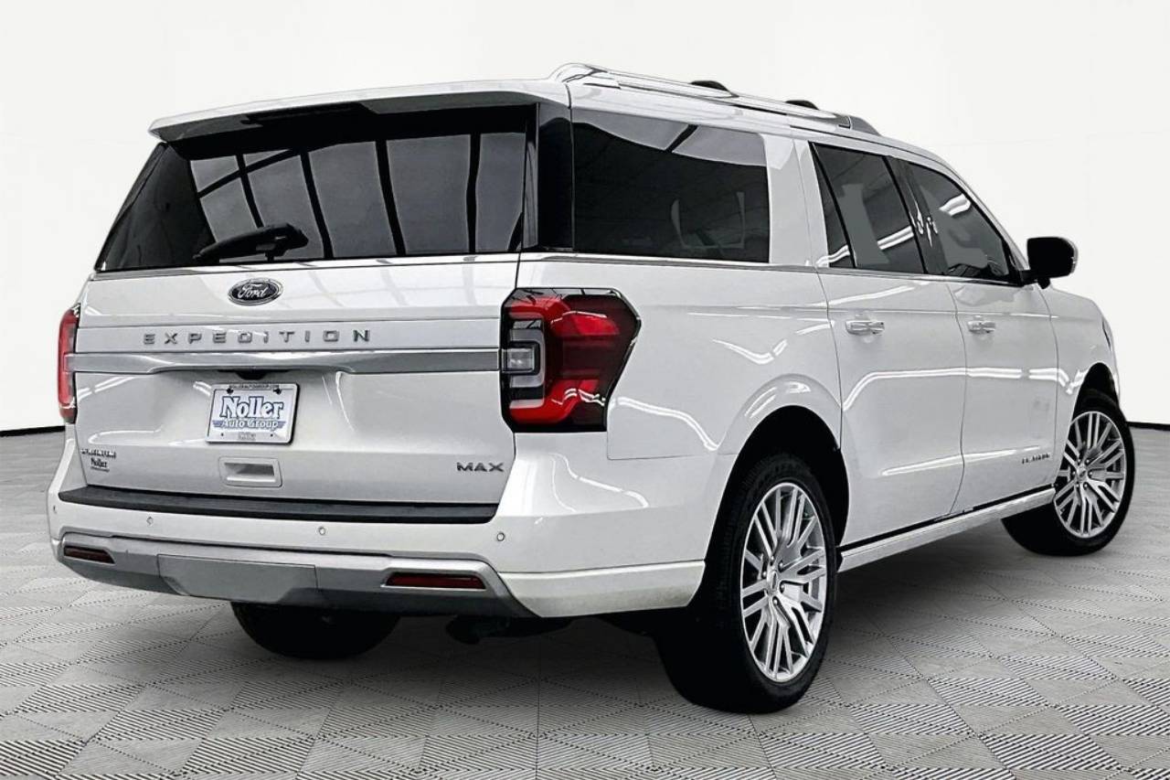 Certified 2023 Ford Expedition Platinum with VIN 1FMJK1M8XPEA05235 for sale in Kansas City