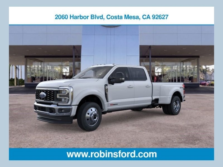 2026 Ford F-450SD LARIAT