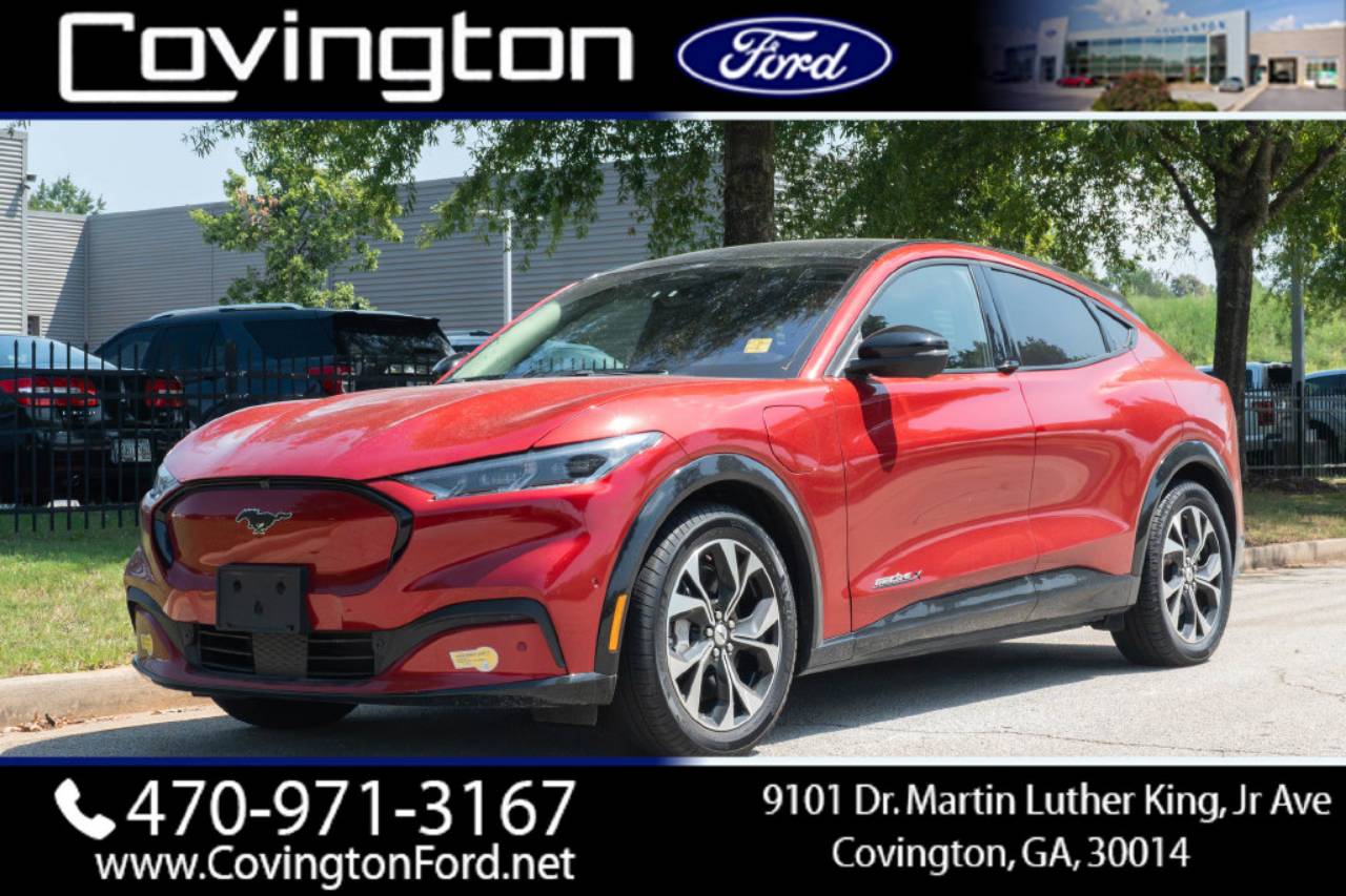 2022 Ford Mustang Mach-E