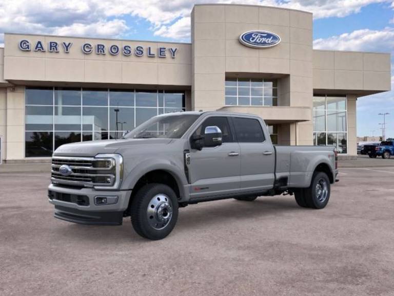 2026 Ford Super Duty F-450 DRW Platinum