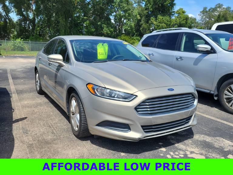 2015 Ford Fusion SE