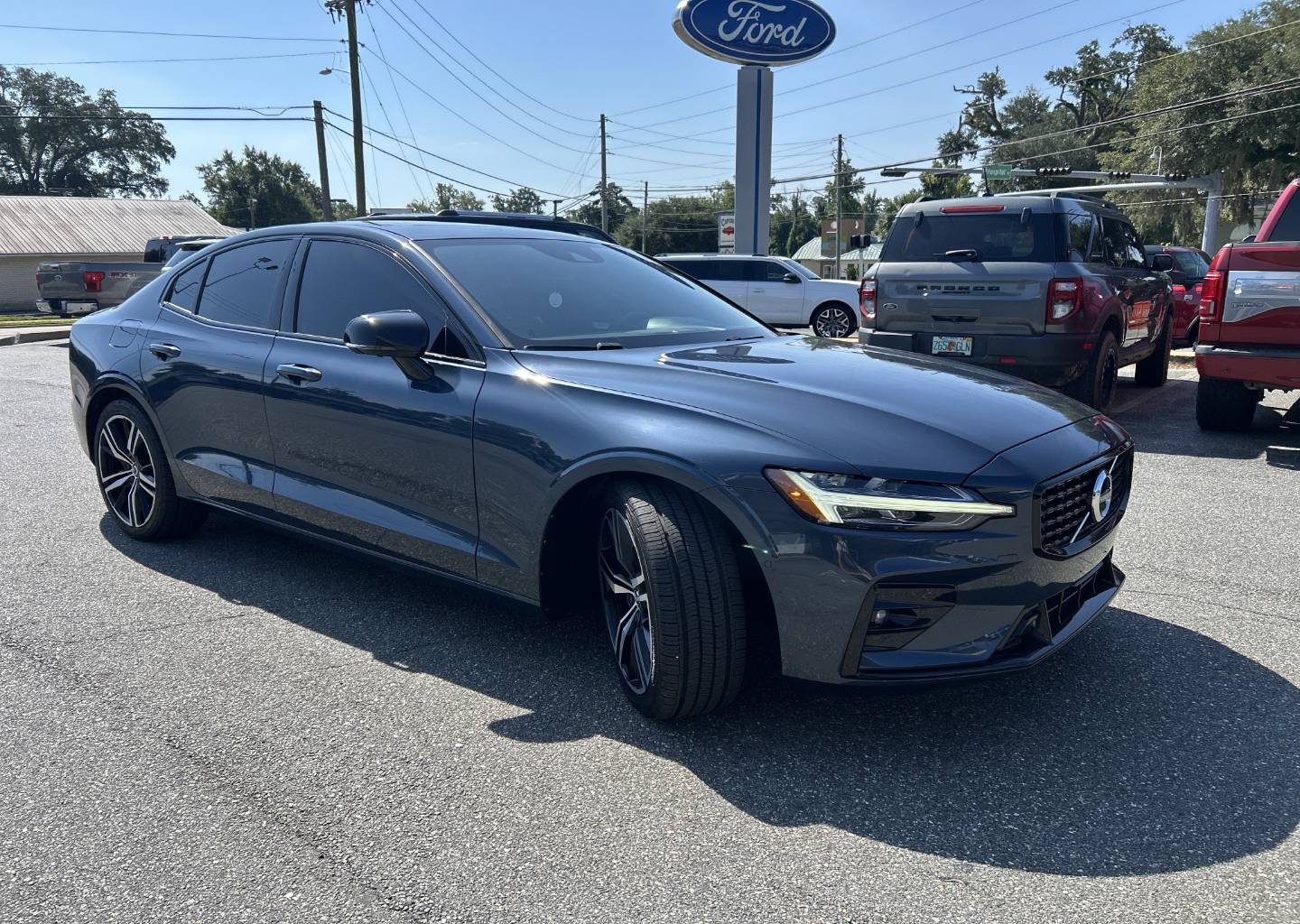 2021 Volvo S60 R-Design