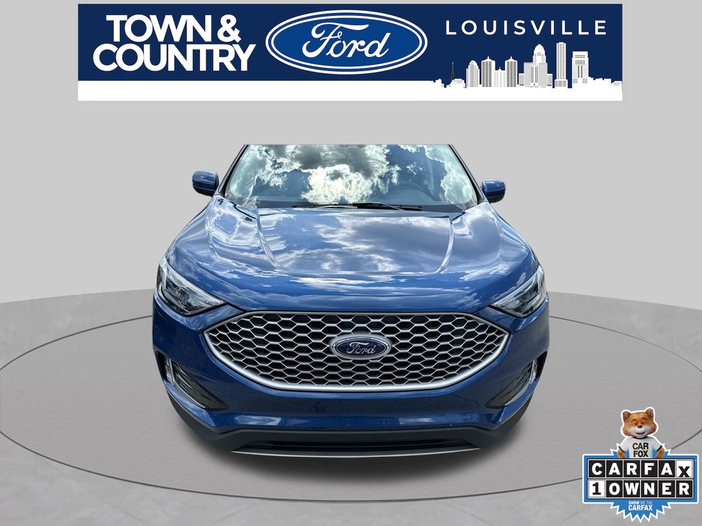 2023 Ford Edge