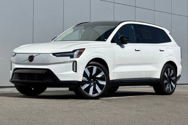 2026 Volvo EX90 Single Motor Plus